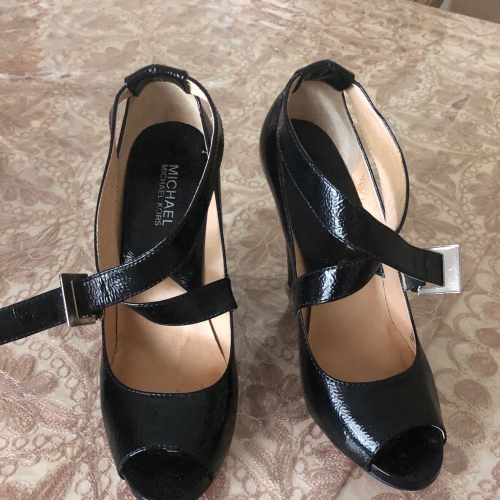 Michael kors heels